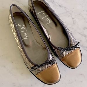 French Sole FS/NY Passport pewter bronze metallic leather ballerina flat…